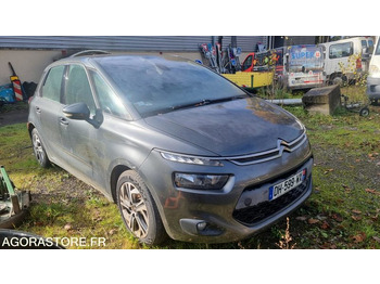Автомобил CITROËN
