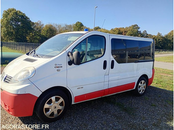 Амбулантно возило RENAULT Trafic