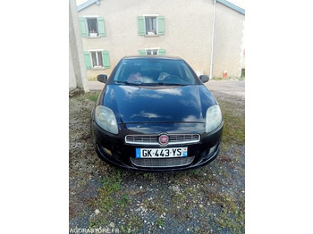 Автомобил FIAT