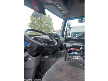 Лизинг на TRACTEUR RENAULT TRUCKS AVEC POMPE DK258VR (vente uniquement export) TRACTEUR RENAULT TRUCKS AVEC POMPE DK258VR (vente uniquement export): слика 4 Лизинг на TRACTEUR RENAULT TRUCKS AVEC POMPE DK258VR (vente uniquement export) TRACTEUR RENAULT TRUCKS AVEC POMPE DK258VR (vente uniquement export): слика 4
