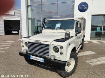Пикап Land Rover DEFENDER: слика 1