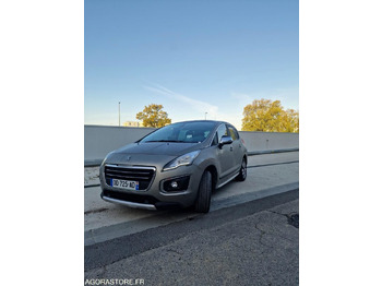 Автомобил PEUGEOT