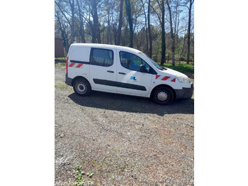 Лизинг на  PEUGEOT Partner - 242795km - 2010 PEUGEOT Partner - 242795km - 2010: слика 2