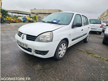 Автомобил RENAULT