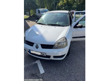 Автомобил RENAULT