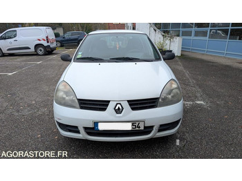 Автомобил RENAULT