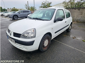 Автомобил RENAULT