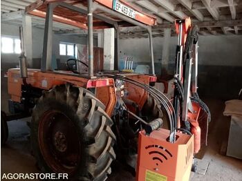 Трактор Renault R7431: слика 3 Трактор Renault R7431: слика 3