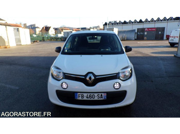 Автомобил RENAULT