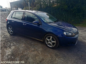 Автомобил VOLKSWAGEN