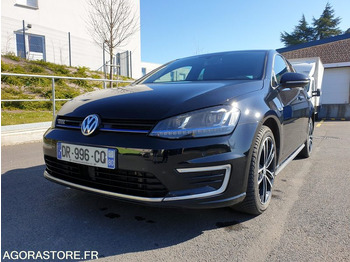 Автомобил VOLKSWAGEN
