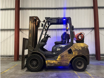 Плински вилушкар KOMATSU