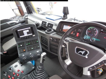 Возило за метење MAN TGS 18.420 4X2 BL Bucher OF 8000 TWIN beidseitig: слика 4 Возило за метење MAN TGS 18.420 4X2 BL Bucher OF 8000 TWIN beidseitig: слика 4