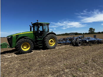 Трактор JOHN DEERE 8335R
