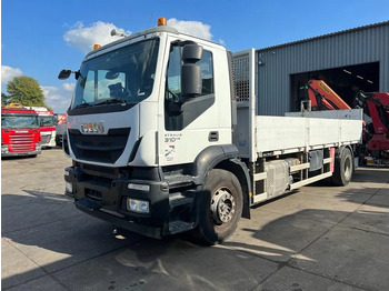 Камион со платформа IVECO Stralis