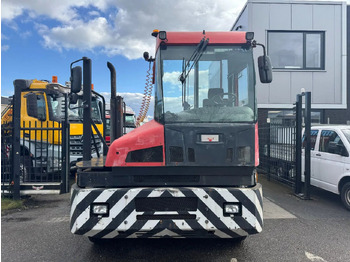 Нов Трактор на терминалот Kalmar TT612D 4X2: слика 2