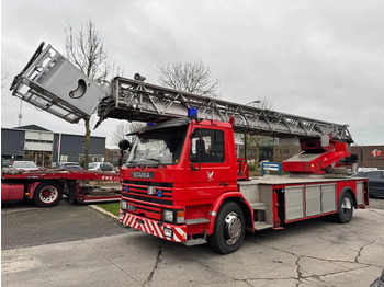 Противпожарен камион SCANIA P82