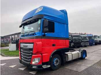 Камион влекач DAF XF 440