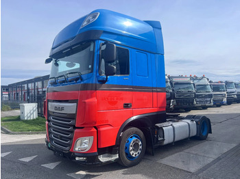 Камион влекач DAF XF 440