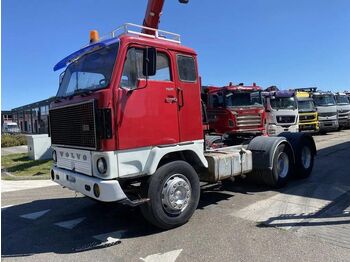 Камион влекач VOLVO F89