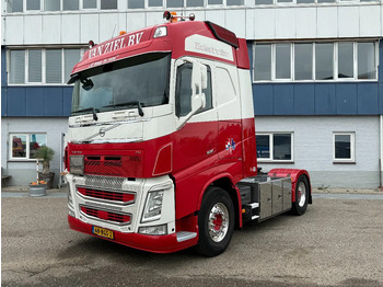 Камион влекач VOLVO FH 460