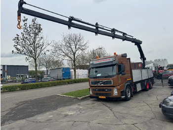 Камион со платформа VOLVO FM 500