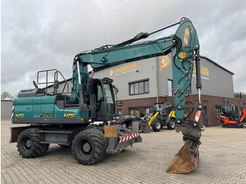 Багер на тркала DOOSAN