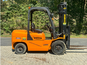 Лизинг на Samuk R 35 D Samuk R 35 D: слика 2 Лизинг на Samuk R 35 D Samuk R 35 D: слика 2