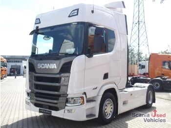 Камион влекач SCANIA R 460