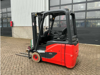 Вилушкар 2015 LINDE E16H-02 EVO FORKLIFT: слика 4 Вилушкар 2015 LINDE E16H-02 EVO FORKLIFT: слика 4