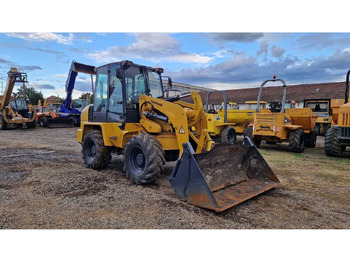 Натоварувач на тркала AHLMANN