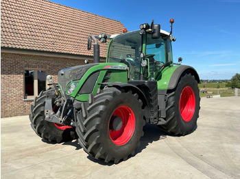 Трактор FENDT 720 Vario