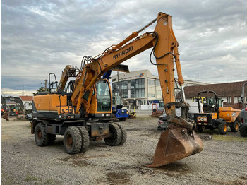 Багер на тркала HYUNDAI