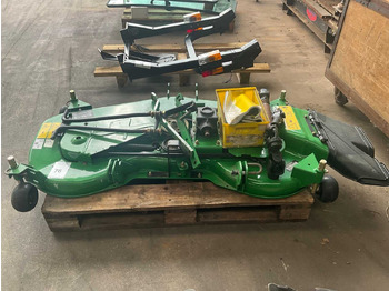 Преден утоварувач за трактор John Deere 54” deck 4110: слика 2 Преден утоварувач за трактор John Deere 54” deck 4110: слика 2
