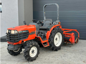 Трактор KUBOTA
