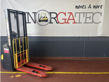 Сложувач HYSTER