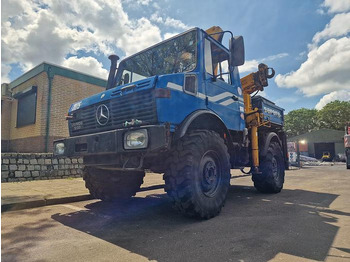 Камион со кран MERCEDES-BENZ