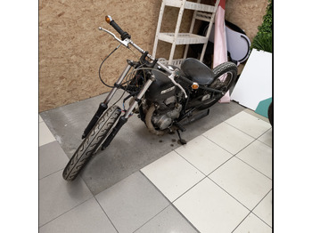 Мотоцикл HONDA