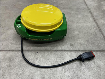 Систем за навигација JOHN DEERE