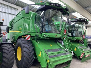 Комбајн JOHN DEERE T670