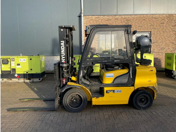 Плински вилушкар Hyundai 30L-7A 3 ton Triplex Sideshift Positioner LPG Heftruck: слика 2 Плински вилушкар Hyundai 30L-7A 3 ton Triplex Sideshift Positioner LPG Heftruck: слика 2