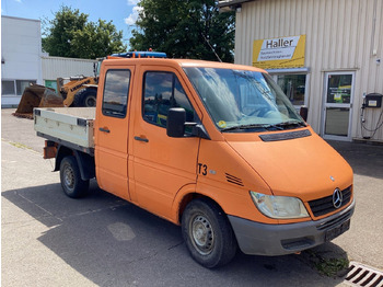 Комбе со отворен сандак, Комби со двојна кабина Mercedes-Benz Sprinter Pritsche Doka 211 CDI: слика 5
