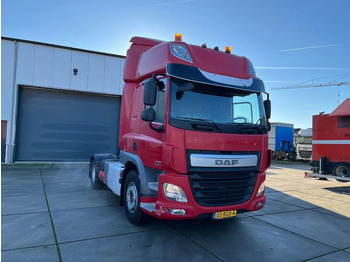 Камион влекач DAF CF 400