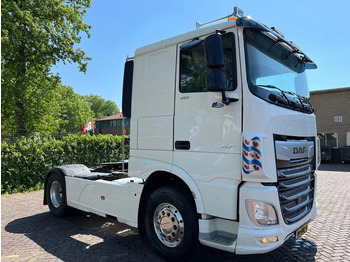 Камион влекач DAF XF 450