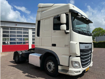 Камион влекач DAF XF 460