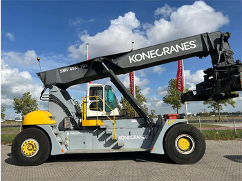 Сложувачки досегнувач KONECRANES