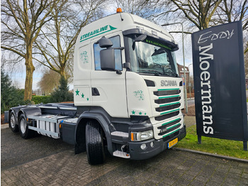 Камион со кука за подигање SCANIA R 490
