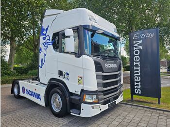 Камион влекач SCANIA R 450