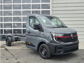 Камион со кабинска шасија RENAULT Master