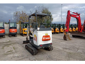 Мини багер Bobcat E17 mini excavator: слика 4